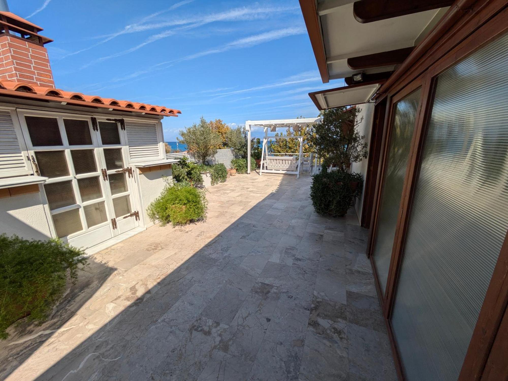 Appartamento Sea View Roof Garden Kiáton Esterno foto